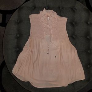 Adorable "Free People" top